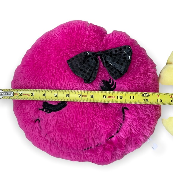 2 Emoji throw pillows 1 hot pink female with sequin bow and 1 laughing emoji - Picture 8 of 11